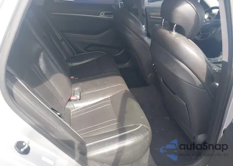 2017 Genesis G80 3.8 z USA, uszkodzony, nr VIN KMHGN4JE6HU176276